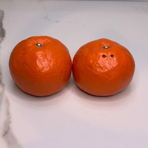 Vintage Orange Citrus Fruit Ceramic Salt and Pepper Shaker Set Textured Glossy